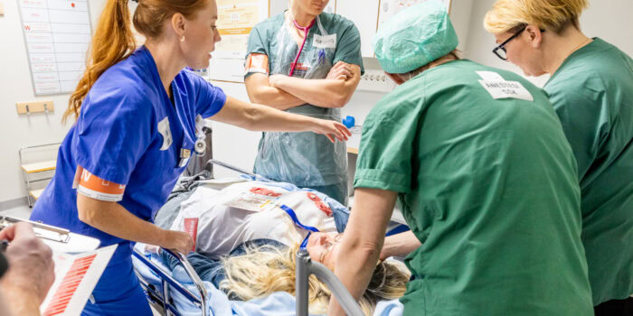 Sammanlagt togs 163 patienter omhand. Skadorna bestod huvudsakligen av detonationsskador. Mer än hälften av patienterna prioriterades som röda - det vill säga de som ska behandlas först. Foto: José Lagunas Vargas