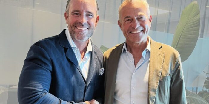 Pictured from left to right: Thomas Ekfeldt, Country Manager, iLOQ Sweden and Ulf Dahlgren, CEO, Copiax