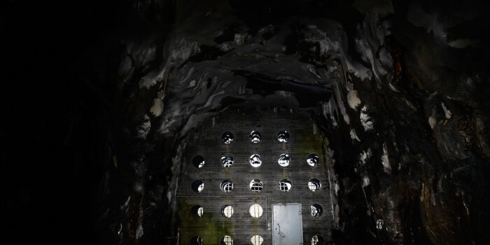 NOC Door Controlroom