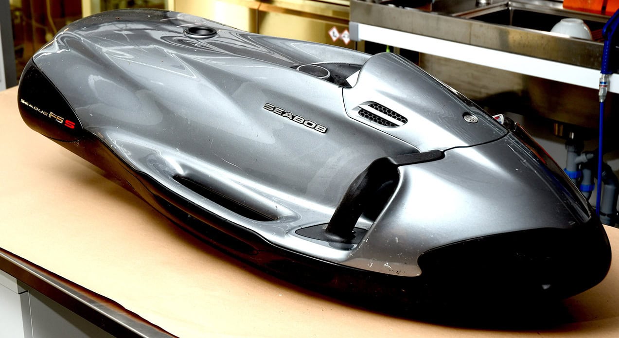 En av undervattensskotrarna som misstänks ha använts när stora mängder kokain hämtades från ett fartyg i Uddevalla hamn. Foto: Tullverket