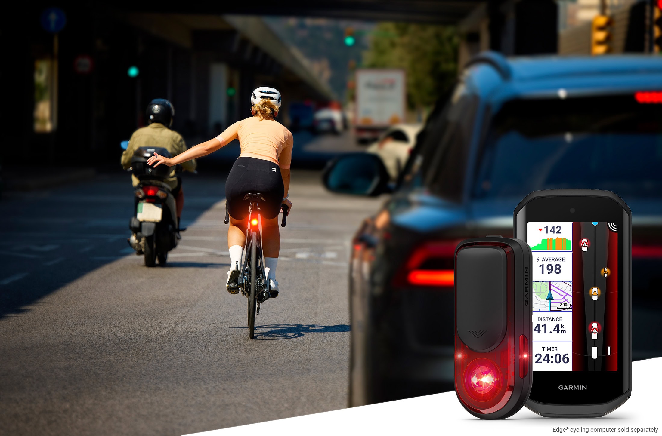 78824 VariaRearVue820 NewsRoom metric