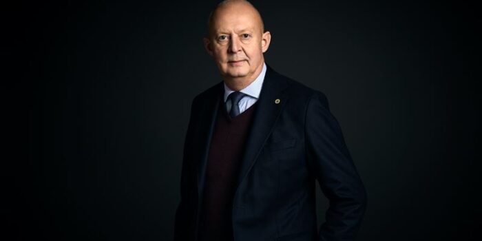 b0ffc9a4fc37cbe5 800x800ar