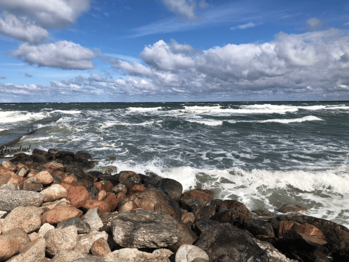 Gotland, Åland och Bornholm befinner sig i centrum för Östersjöns snabbt förändrade säkerhetspolitiska landskap. En ny studie