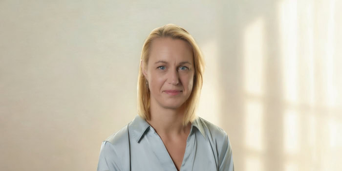 Bild på Emilie Gullberg, projektledare för ”Trappräcket” på SKR Foto: SKR